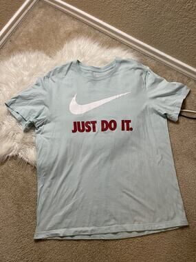 Nike T Shirt Mens XL Mint Nike Logo Crewneck Short Sleeve